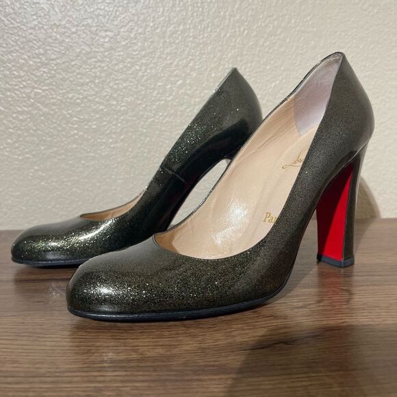 Christian Louboutin  Elegant Women's Heels - Picture 1 of 8